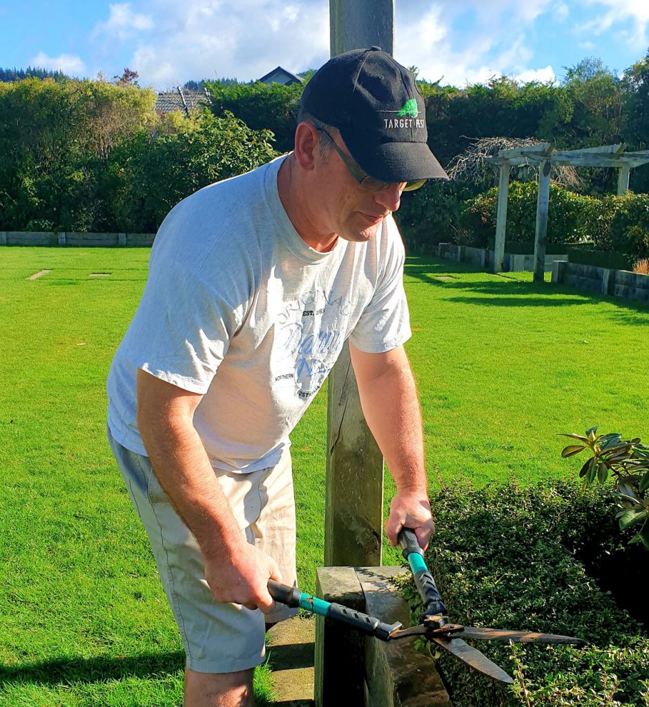 Handyman gardener jobs with accommodation